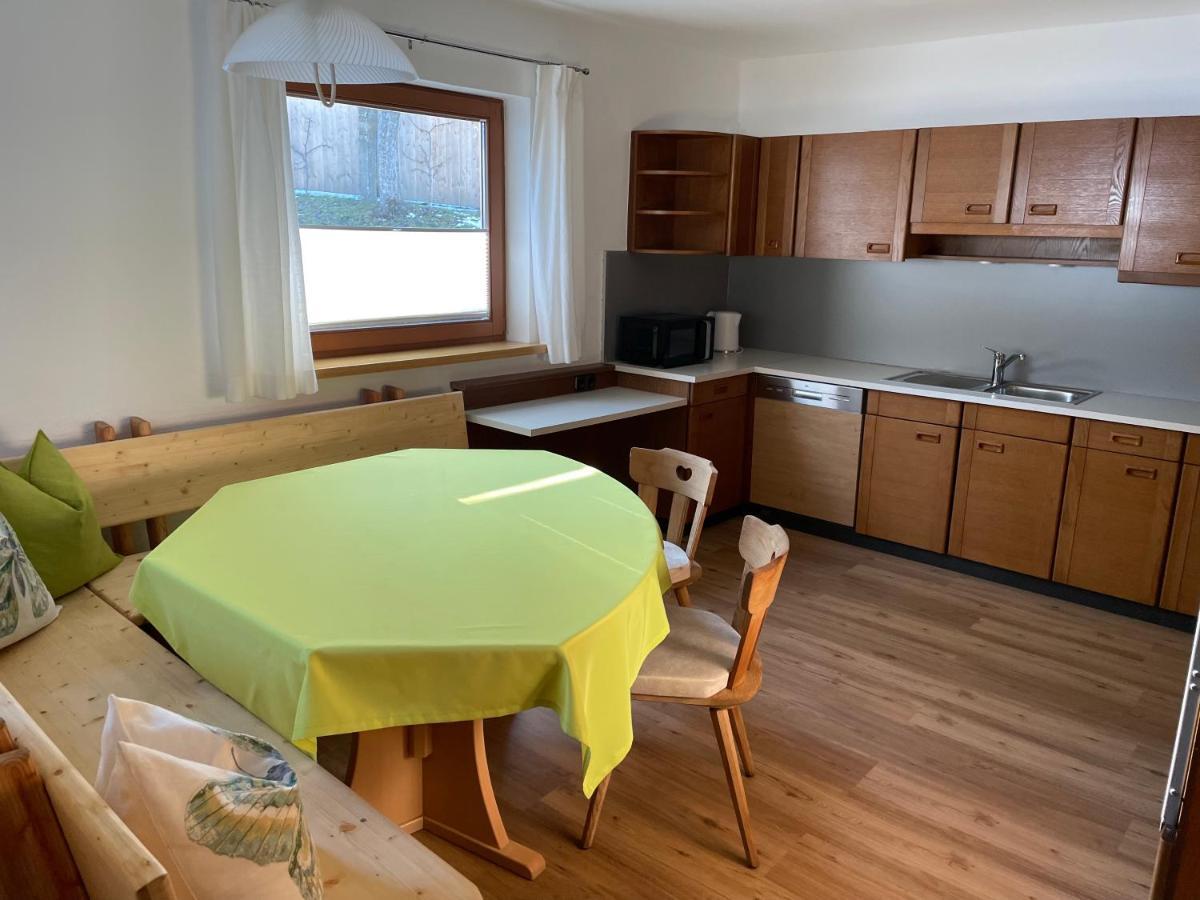 Ferienwohnung Weer Exteriör bild